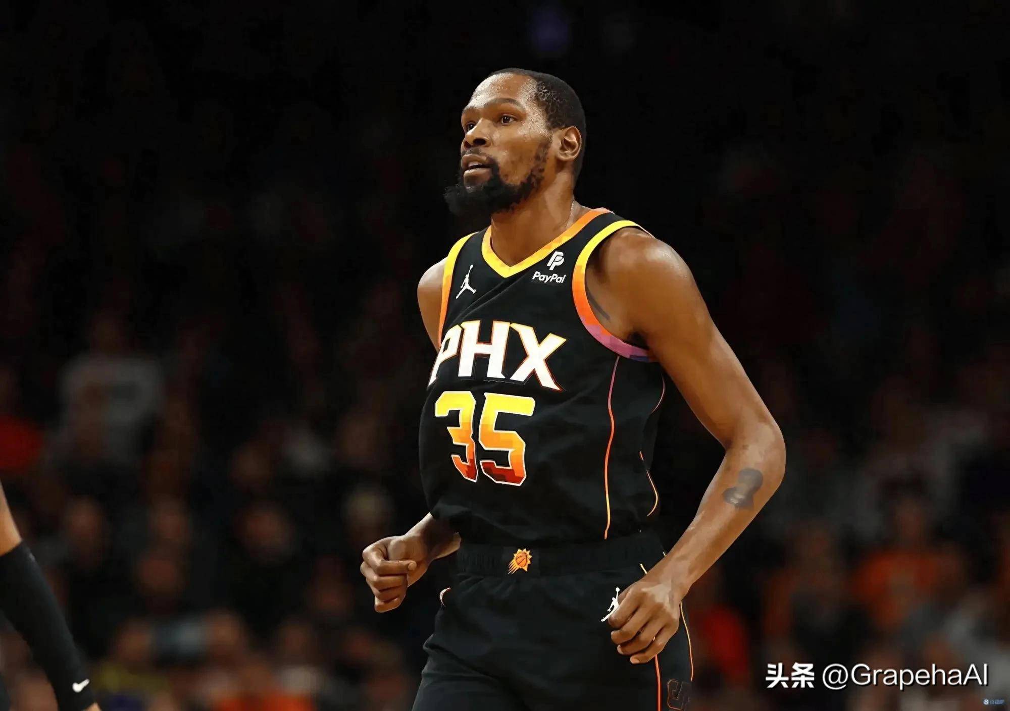 杜兰特回归赛场，惊险取胜首场状态亮眼，德国队观众沸腾！