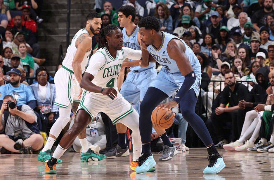 塔图姆意外战胜皇家马德里，大比分获胜引爆全场！